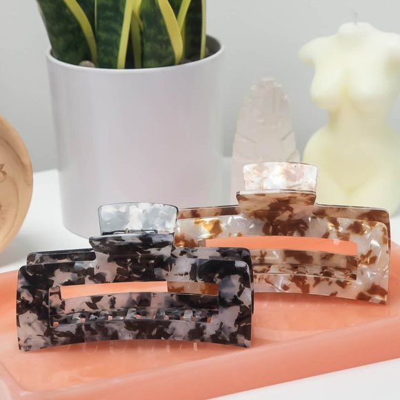 KITSCH Eco-Friendly Jumbo Open Square Claw Clip - Brown & White - Picture 2 of 3